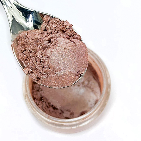 צללית מינרלית בגוון ורוד מבריק PIG3